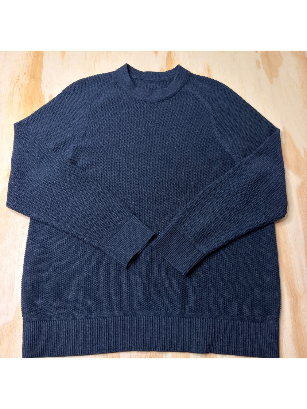 Lululemon Mens Raglan Textured Knit Sweater Size M